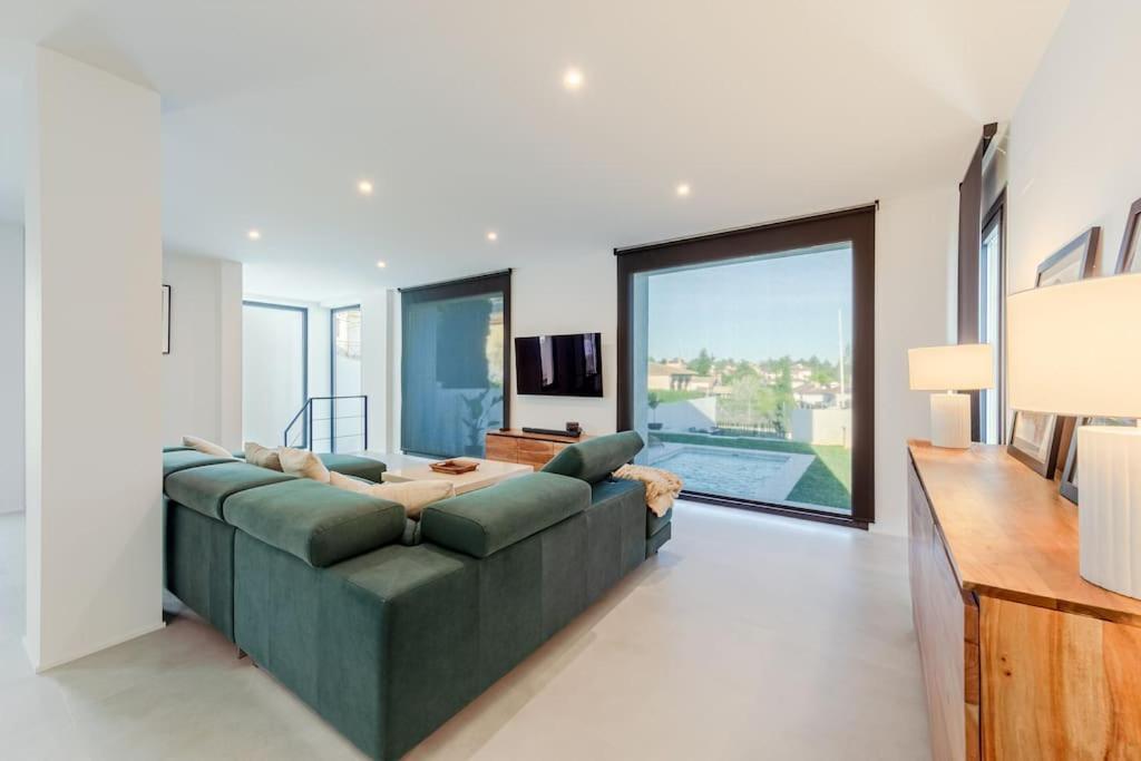 Villa Con Piscina Privada Gelves 외부 사진
