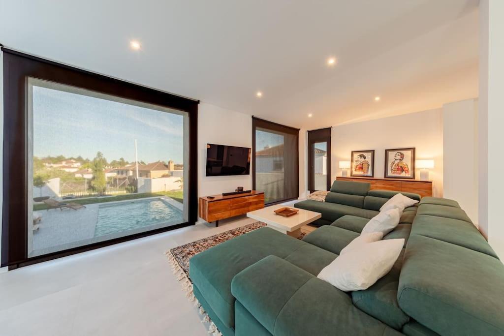 Villa Con Piscina Privada Gelves 외부 사진