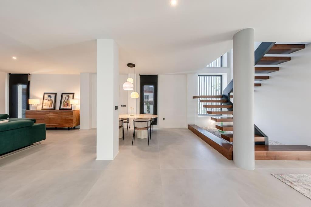 Villa Con Piscina Privada Gelves 외부 사진