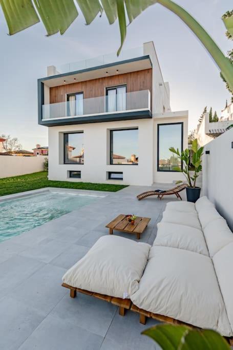 Villa Con Piscina Privada Gelves 외부 사진