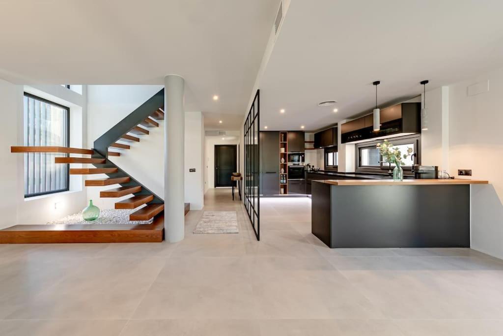 Villa Con Piscina Privada Gelves 외부 사진